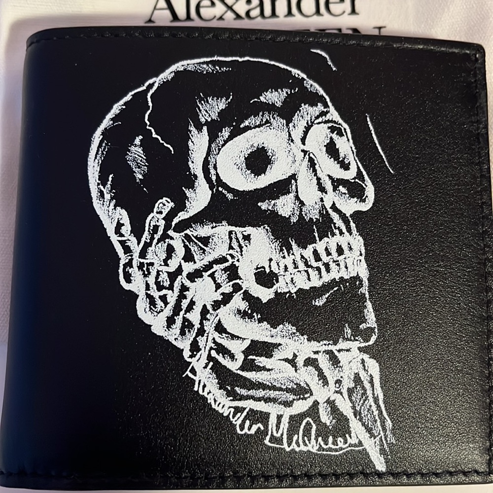 ❌SOLD❌Alexander McQueen Skull Leather Wallet - Picture 9 of 10